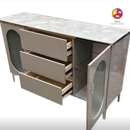 Buffet gris avec chrome peids
