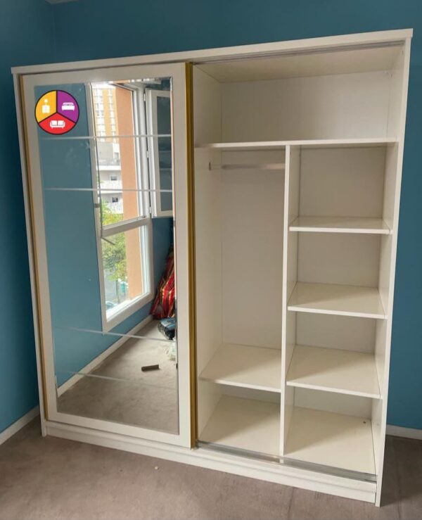 Armoire a portes coulissantes beige - Image 2